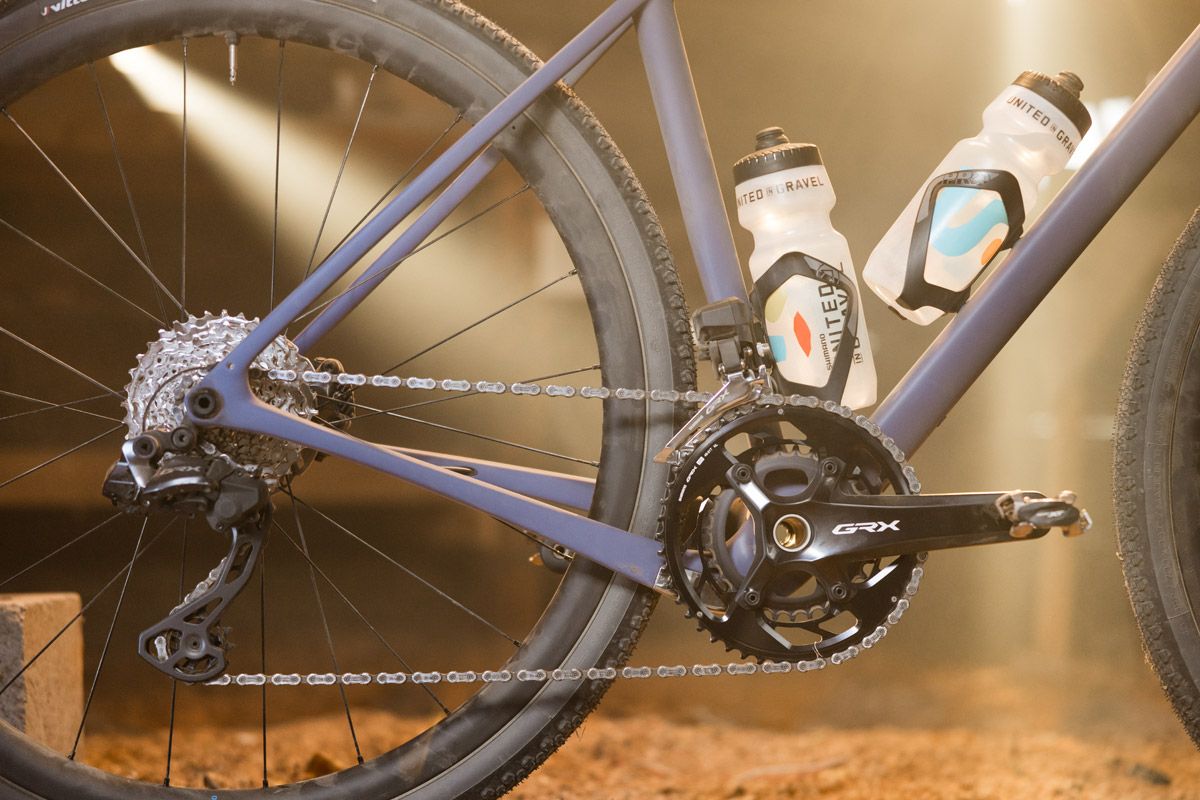 Shimano GRX Di2 (74) Shimano GRX Di2 (74)