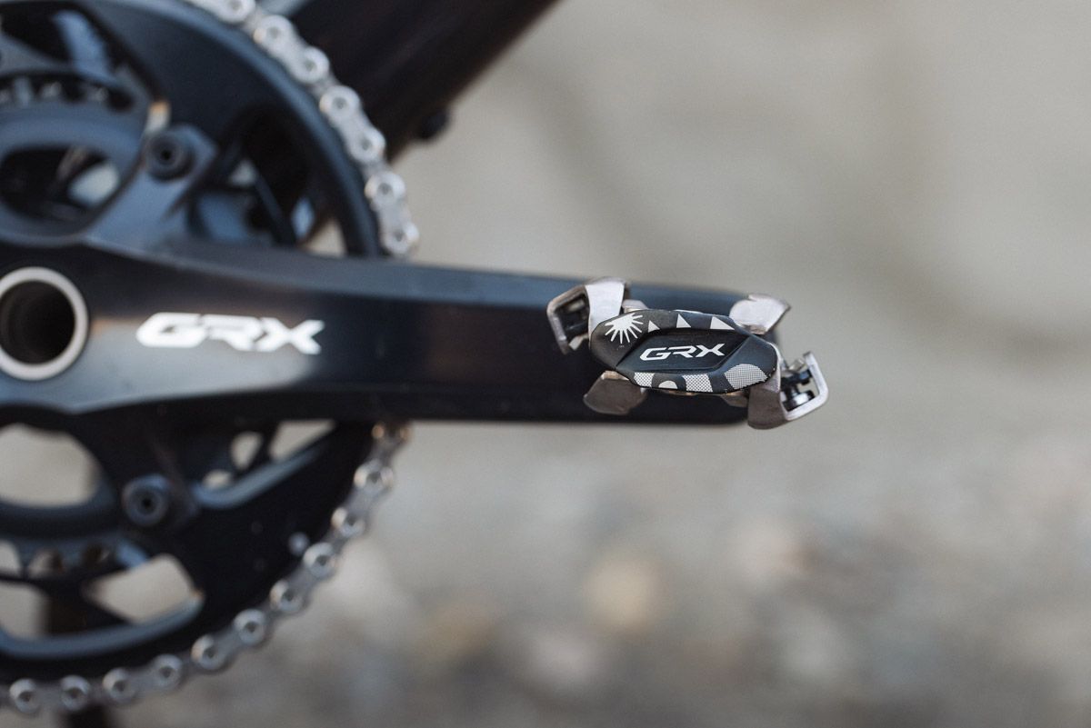 Pedales Shimano GRX Di2 (4) Pedales Shimano GRX Di2 (4)