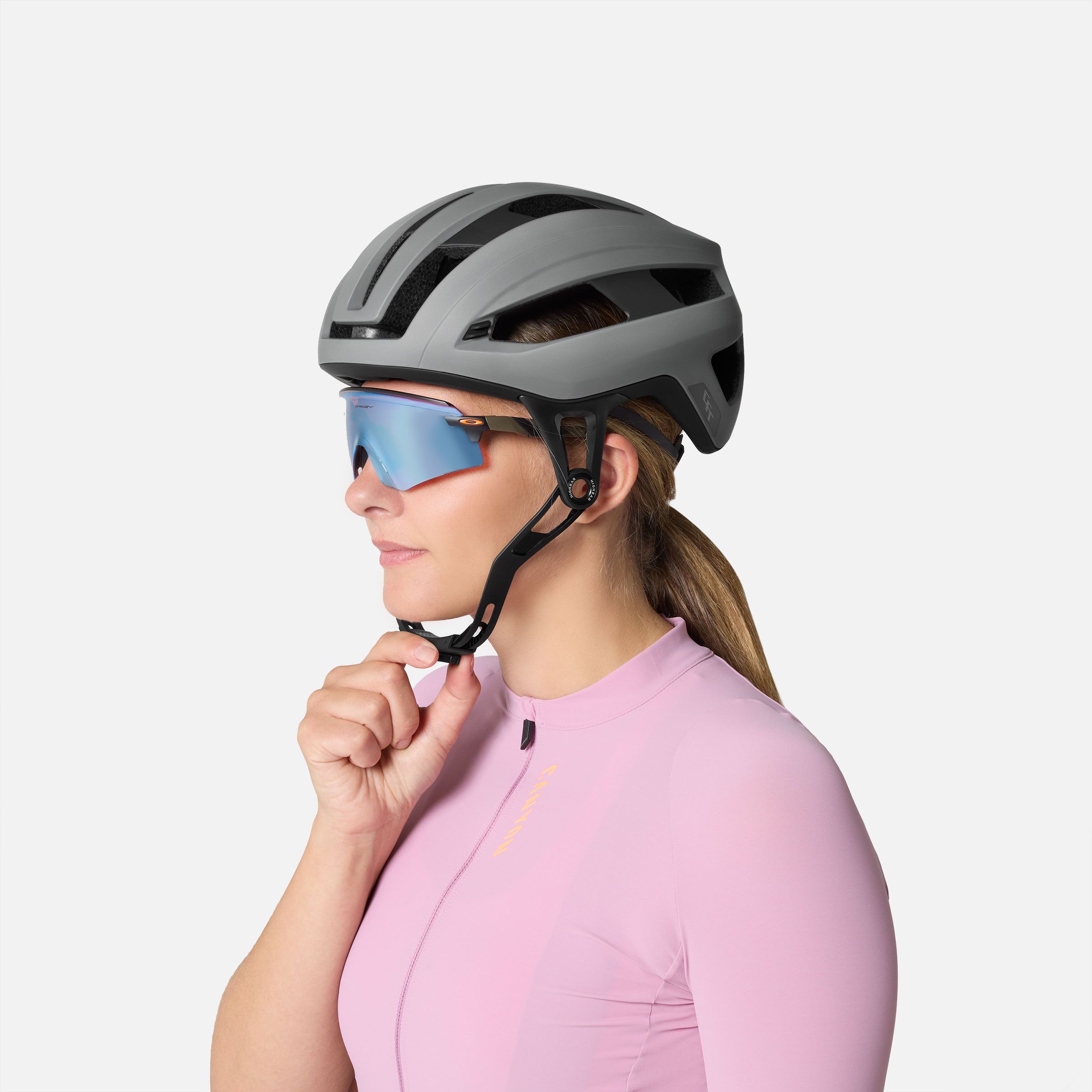 546272 2024 APP Canyon DISRUPTR CFR Helmet 9102273 gy M top 3 bdc78b original 1721310450