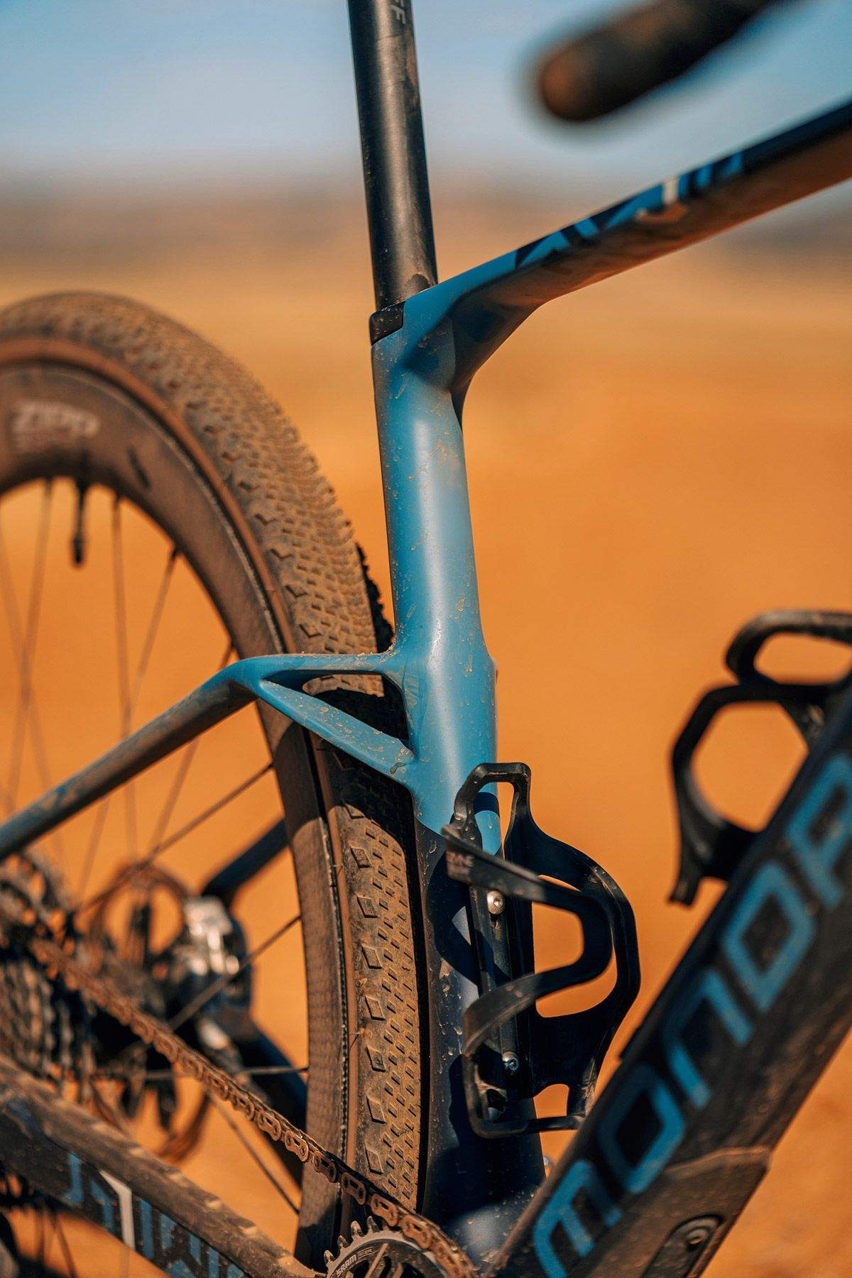 Mondraker Arid Carbon, su primera gravel muscular (1)