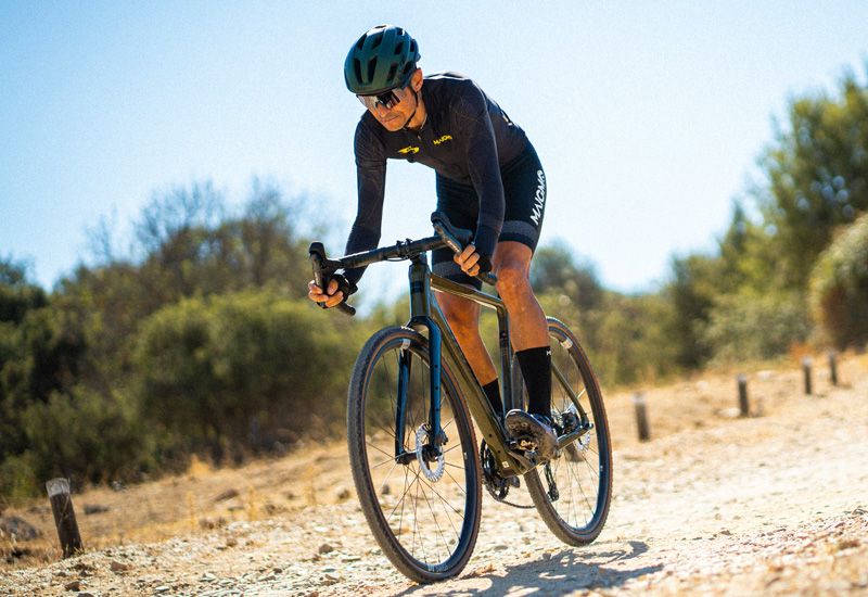 Stevens Camino Pro accion 2 Stevens Camino Pro accion 2