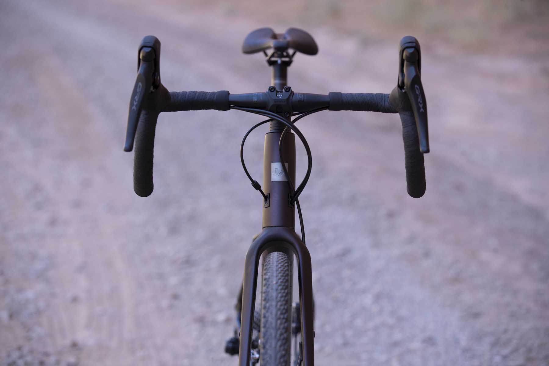 Permite montar dos tipos de rueda, de 700c o 650B Permite montar dos tipos de rueda, de 700c o 650B