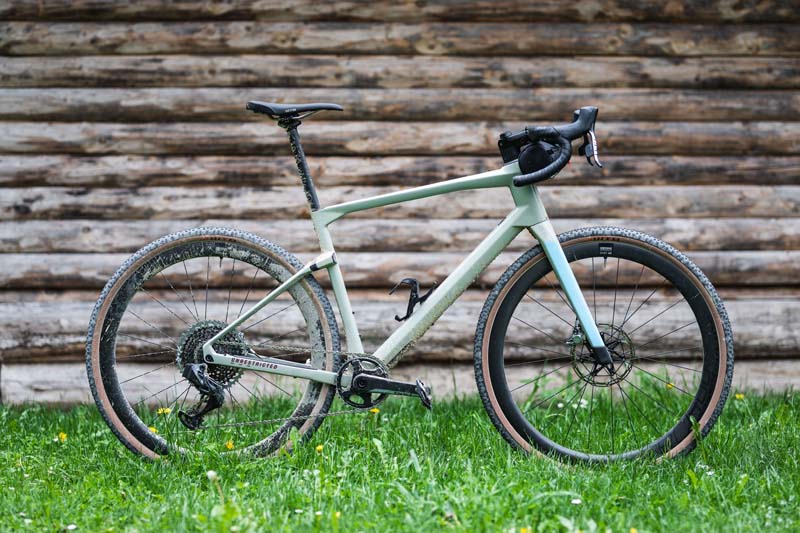 BMC URS, la primera gravel de la marca suiza  