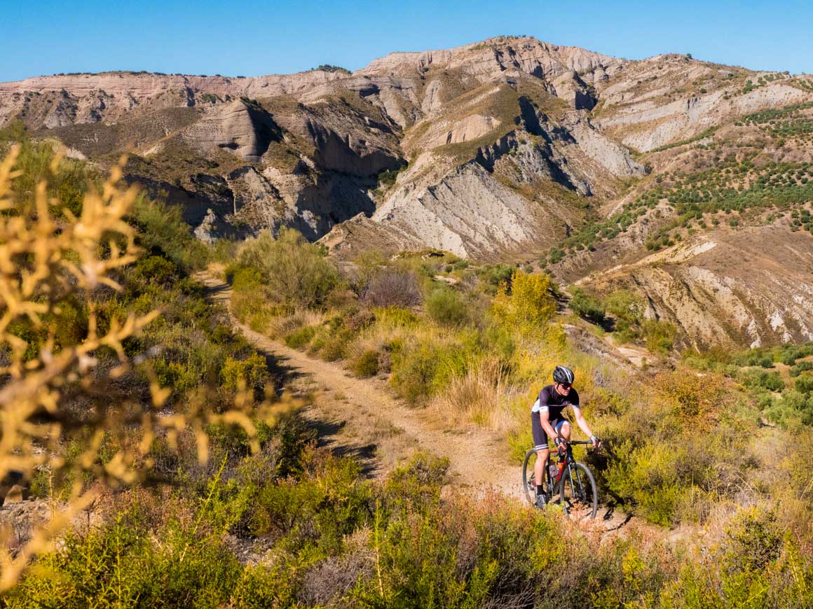 Gravel X Carbon: la primera gravel de carbono de BH