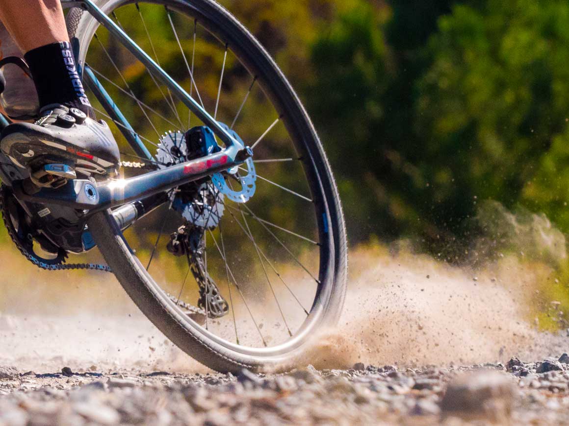Gravel X Carbon: la primera gravel de carbono de BH