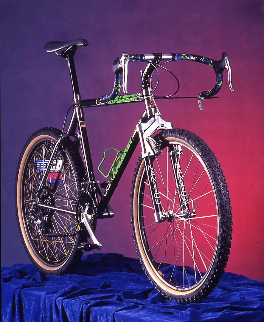 La historia de Tomac y el manillar de carretera